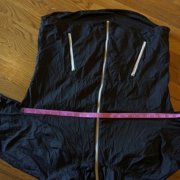 Athleta Medium Black Thin Full Zip Hooded Travel Jacket - Picture 8 of 10